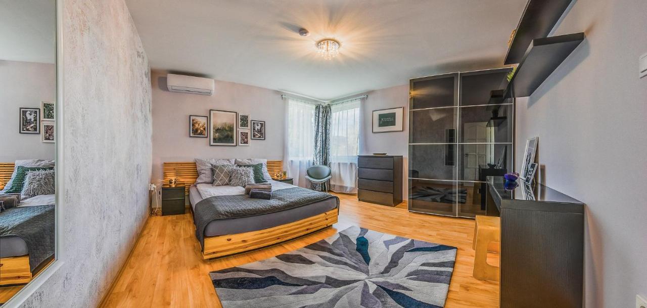 Riverside Apartman**** Miskolc Διαμέρισμα Εξωτερικό φωτογραφία